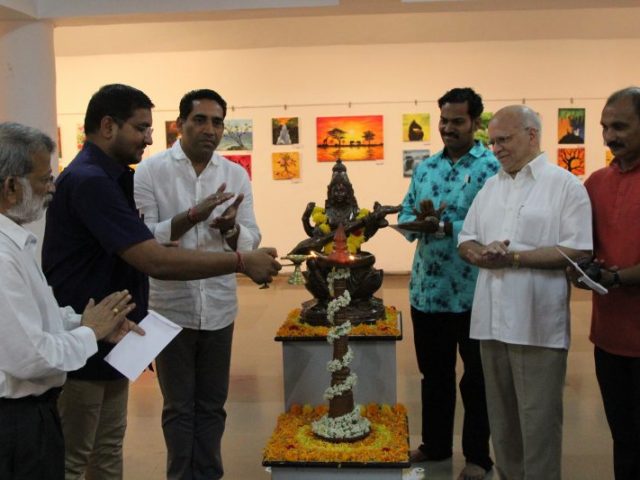 Students of Dr. K.B. Hedgewar High School lights up the canvas