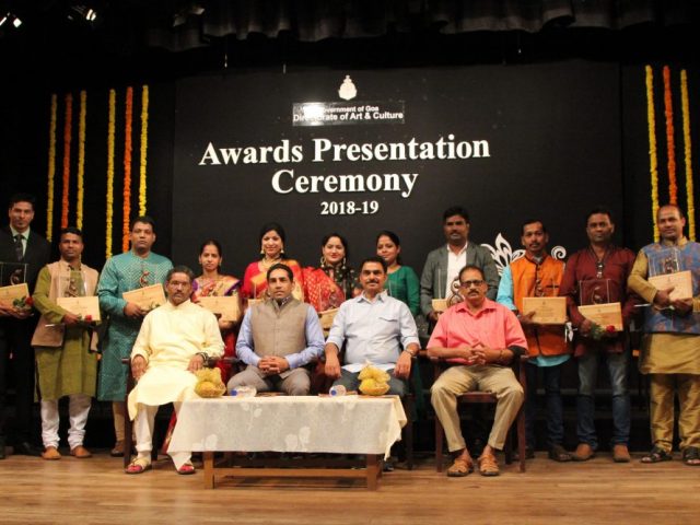 Artistes awarded for contributing to Goa’s art and culture